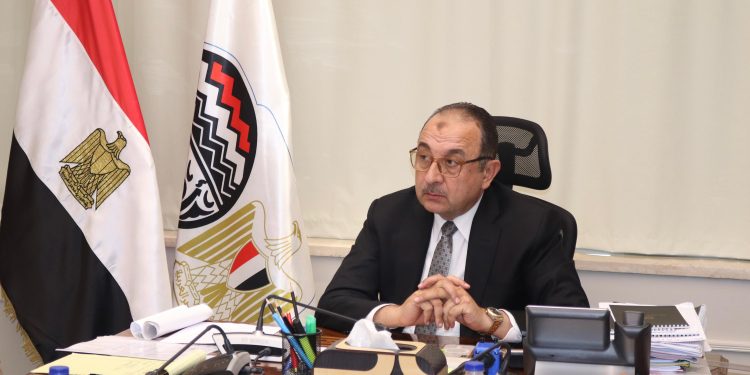 وزير قطاع الأعمال يبحث مع تحالف من شركتي “إنفيجن إنيرجي” و”بنشمارك باور إنترناشونال” مستجدات مشروع الأمونيا الخضراء بشركة النصر للأسمدة