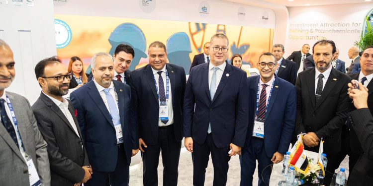 “غاز مصر” تشارك في “أديبك 2025” وتستعرض توسعاتها الإقليمية