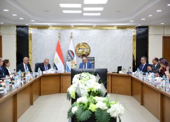 وزير قطاع الأعمال العام يترأس عمومية “القابضة للسياحة والفنادق” لاعتماد نتائج أعمال 2024-2025: 11.3 مليار جنيه إيرادات بنمو 22%.. وصافي الربح 4.7 ملياراً بنسبة زيادة 14%