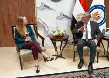 مباحثات حكومية مع وفد البنك الدولي في مختلف مجالات البترول والتعدين