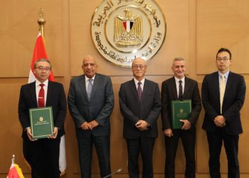 بقدرة 20 ميجاوات..تحالف مصري ياباني لإطلاق مشروع ضخم للطاقة الشمسية وتخزين الكهرباء بالغردقة