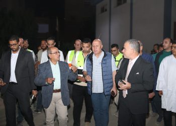 رئيس القابضة لمياه الشرب يتابع مشروعات “حياة كريمة” بالفيوم ويؤكد سرعة الانتهاء من توسعات المحطات ورفع كفاءة الأداء