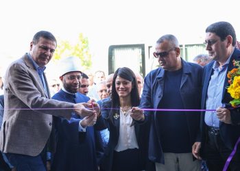 وزراء التخطيط والزراعة والأوقاف ومحافظ يفتتحون “مركز التميز لتحلية المياه” و”البنك الإقليمي للجينات” بمحطة بحوث الصحراء