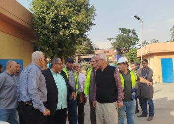 رئيس شركة الصرف الصحي بالقاهرة يواصل جولاته الميدانية لمتابعة جاهزية محطات الجنوب وحلوان استعدادًا لموسم الأمطار