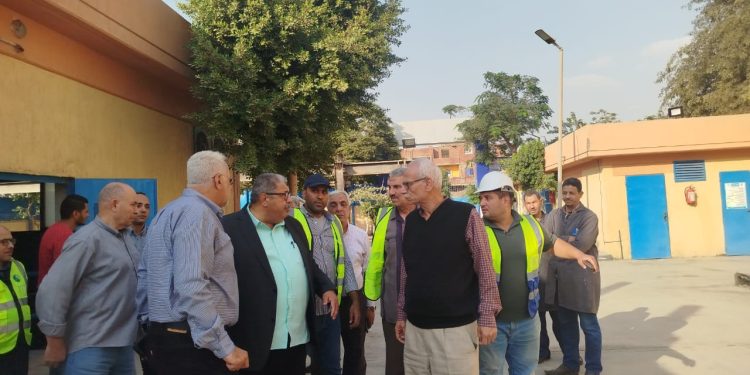 رئيس شركة الصرف الصحي بالقاهرة يواصل جولاته الميدانية لمتابعة جاهزية محطات الجنوب وحلوان استعدادًا لموسم الأمطار