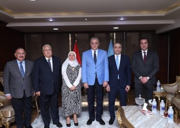 رئيس البنك الزراعي يلتقي محافظ الغربية لدعم جهود تحقيق التنمية الزراعية وتحفيز الاستثمار
