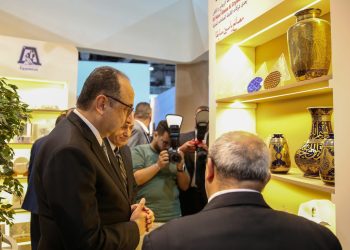 مشاركة قوية للشركة العامة لمنتجات الخزف والصيني في معرض ومؤتمر الصناعة والنقل الذكي للشرق الأوسط افريقيا2025