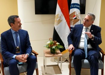 وزير البترول والثروة المعدنية يبحث تعزيز الشراكات مع رؤساء وقادة شركات الطاقة العالمية