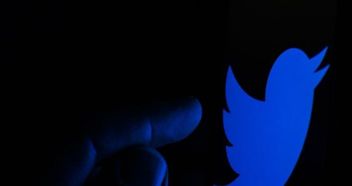 تويتر الأسود