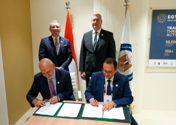 عاجل.. إكسون موبيل العالمية تستثمر في منطقة جديدة للبحث عن الغاز غرب حقل ظهر