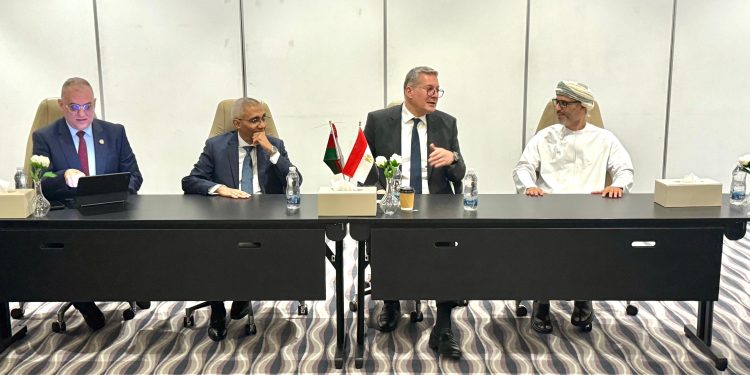 وزير البترول يبحث مع اوكيو العمانية مساهمة بتروجت في تنفيذ مشروع نقل الغاز الطبيعي بسلطنة عُمان بقيمة 273 مليون دولار