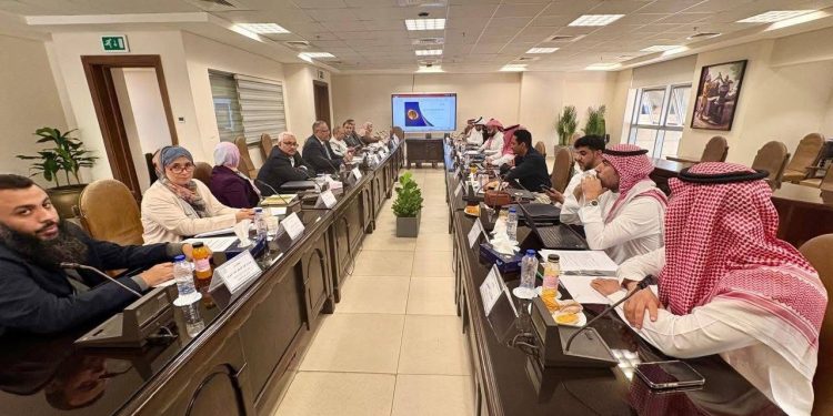 قفزة جديدة في مشروع الربط الكهربائي بين مصر والسعودية.. “المصرية لنقل الكهرباء” تعقد اجتماعاً حاسماً لمراجعة الجوانب الفنية والتشغيلية