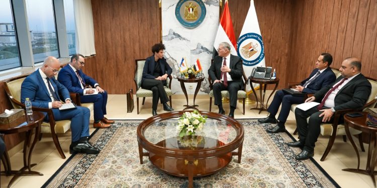 مصر وقبرص تمضيان قدماً في تعزيز التعاون الإستراتيجي بين البلدين في قطاع الطاقة
