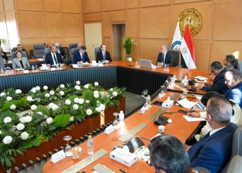 وزير البترول يناقش الخطة الجديدة للإستكشاف والإنتاج مع رؤساء الشركات العالمية العاملة في مصر
