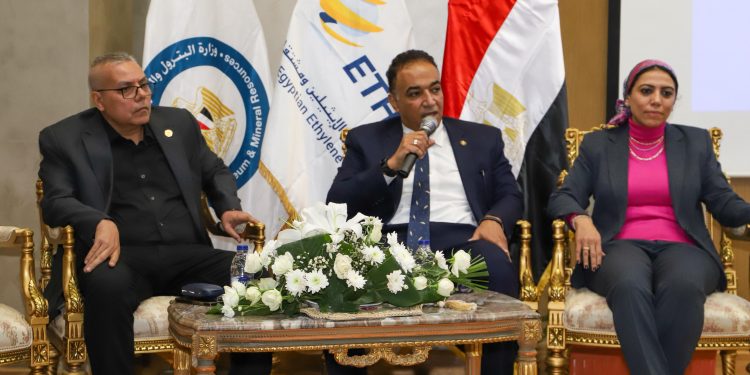 إيثيدكو تطور منتجا جديدا لتلبية احتياجات صناعة عبوات زيوت السيارات والمحركات
