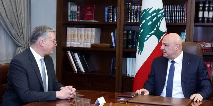 الرئيس اللبناني يستقبل المهندس كريم بدوى وزير البترول والثروة المعدنية والوفد المرافق