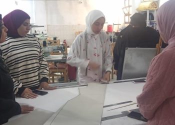 مصنع لافندر لايف بالمنصورة يفتح آفاق التدريب لسيدات المجتمع