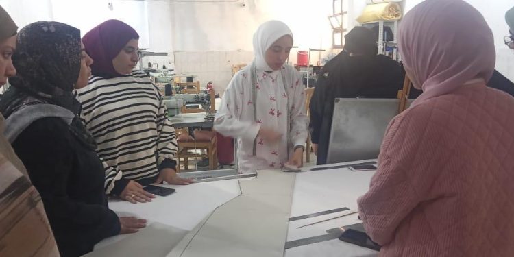 مصنع لافندر لايف بالمنصورة يفتح آفاق التدريب لسيدات المجتمع