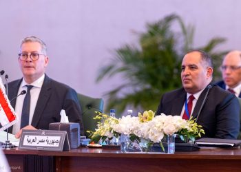 مصر تحصد جائزتى البحث العلمي لمنظمة الأقطار العربية المصدرة للبترول ( أوابك )