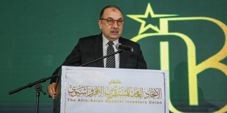 خلال ملتقى الاتحاد العام للمستثمرين الأفرو-آسيوي.. المهندس محمد شيمي يستعرض فرصا استثمارية واعدة في مختلف القطاعات التابعة