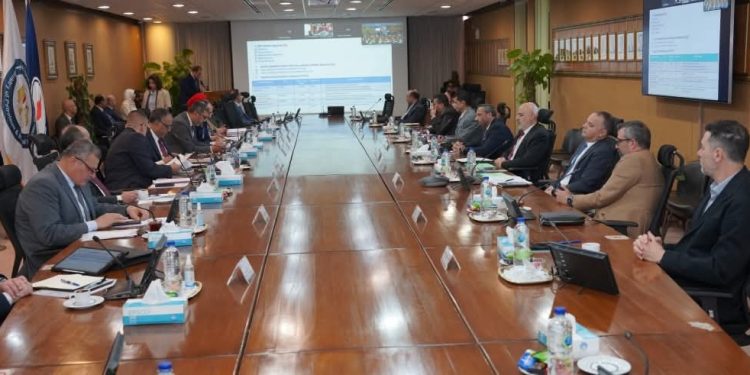 اعتماد موازنات وخطط شركات بتروفرح (رأس قطارة – رمل) وبرج العرب (شرق أبوسنان – غرب وادى النطرون) وبتروشهد للبترول