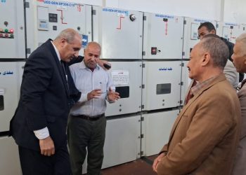 جولة تفقدية في شركة مصر العليا لتوزيع الكهرباء استعدادًا لزيارة وزير الكهرباء والطاقة المتجددة