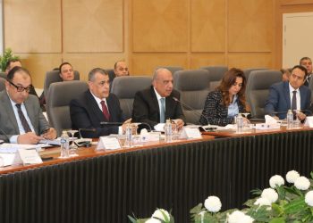 المجلس الأعلى للطاقة يناقش مجريات توفير “الطاقة” اللازمة ورفع القدرة لعـدد من المشروعات الصناعية