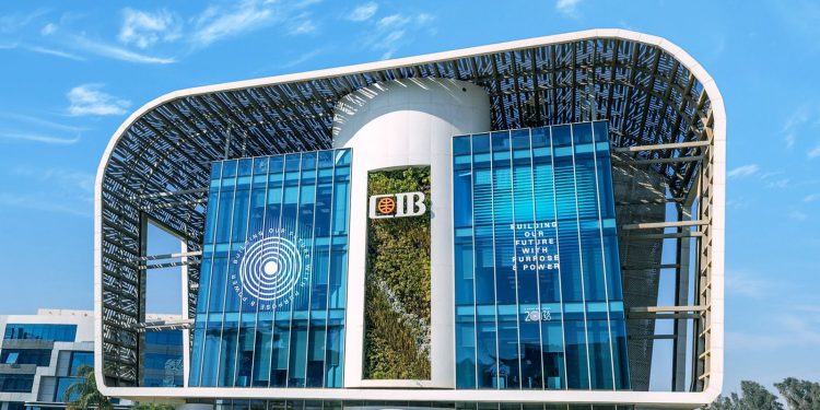 البنك التجاري الدولي يتصدر الإفصاح البيئي عالميًا ويحصل على تصنيف “ب” من مؤسسة الإفصاح عن الكربون