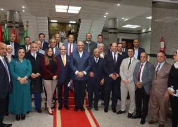 محافظ القليوبية يعقد لقاءً تعارفيًا مع أعضاء مجلسي النواب والشيوخ لتعزيز التعاون وتطوير الخدمات