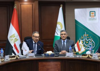 البنك الأهلي ومحافظة الجيزة يوقعان بروتوكول تعاون لتمكين المشروعات الصغيرة والمتوسطة