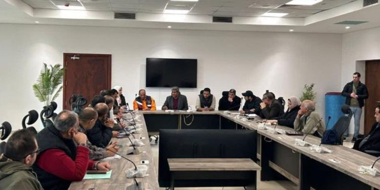تنفيذاً لتوجيهات وزير الإسكان.. رئيس جهاز مدينة المنصورة الجديدة يلتقي سكان المدينة لمناقشة مطالبهم ومقترحاتهم