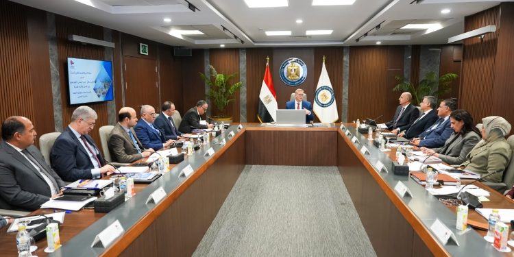 وزير البترول والثروة المعدنية يترأس الجمعية العامة لشركة الشرق الأوسط لتكرير البترول ” ميدور “