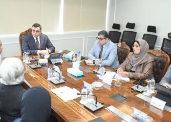 وزير الإسكان يلتقي مدير مكتب الهابيتات في مصر لبحث تعزيز التعاون في الملفات المشتركة لدعم التنمية العمرانية المستدامة