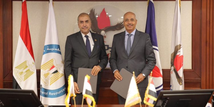 في تعاون استراتيجي ناجح.. «أموك» تقود «ميدور» لحصد 3 شهادات «أيزو» دولية في الجودة والسلامة والحوكمة