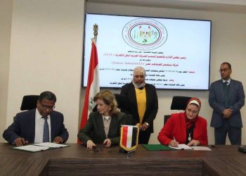 الشركة المصرية لنقل الكهرباء توقّع عقداً جديداً مع «سيمنس» لتطوير مهمات الاتصالات بمحطتي قشيشة وبني خالد الجديدة