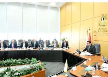 برئاسة وزير الإسكان..الجمعية العامة للشركة القابضة لمياه الشرب والصرف الصحي تعتمد الموازنة التقديرية للعام المالي 2025/2026