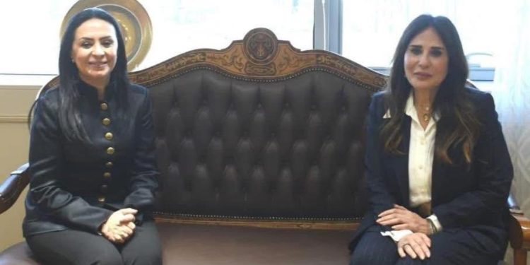 وزيرة التضامن الاجتماعي تهنيء وزيرة الإسكان عقب أداء اليمين الدستورية.. وتناقشان عدد من ملفات العمل المشتركة