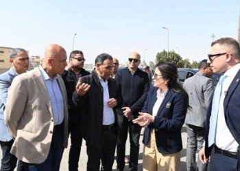 وزيرة الإسكان تتفقد مشروع المحطة الوسيطة للمخلفات بالمنطقة الصناعية الأولى بمدينة العبور