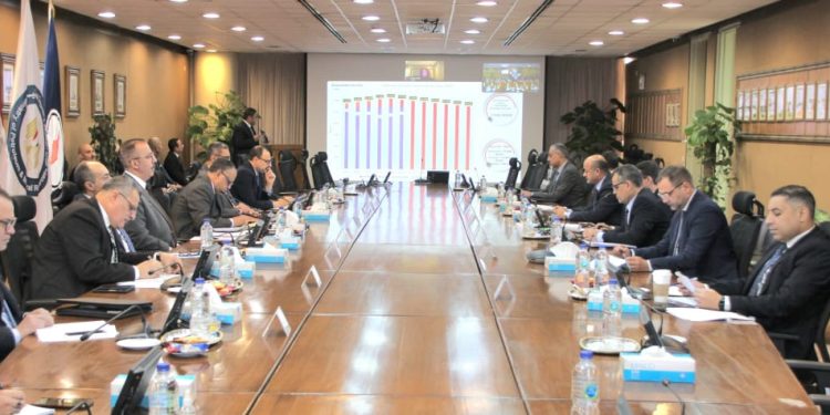 فى جمعية اعتماد خطط وموازنات بتروبكر – جنوب غزالات للبترول .. هيئة البترول وفالكو إنرجى تتفقان على المزيد من الاستثمار فى نموذج تعاونهما الناجح