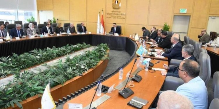 وزير الإسكان يعقد اجتماعاً لمتابعة مشروع تطوير موقع التجلي الأعظم بسانت كاترين