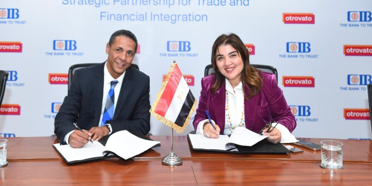 توقيع مذكرة تفاهم استراتيجية بين شركة أوتروفاتو والبنك التجاري الدولي (CIB) لتعزيز تمكين التجارة والحلول المالية في إفريقيا
