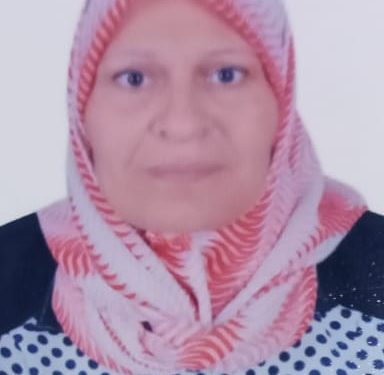 محافظ القليوبية يهنئ السيدة أشكار زغلول لفوزها بلقب الأم المثالية