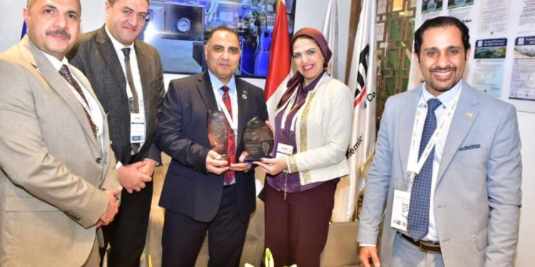 في إنجاز بيئي جديد.. “البتروكيماويات المصرية” تحصد شهادات الـ ISO 14067 لخفض البصمة الكربونية