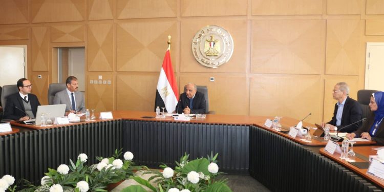 وزير الكهرباء : خطة الترشيد حققت وفّرا خلال أسبوع بلغ 18 ألف ميجاوات ساعة. والمواطنون شركاء في نجاح الخطة