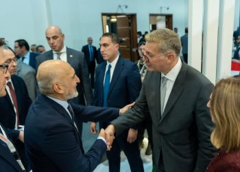 وزير البترول يتفقد أجنحة الشركات المشاركة في مؤتمر ومعرض مصر الدولي للطاقة “إيجبس 2026”