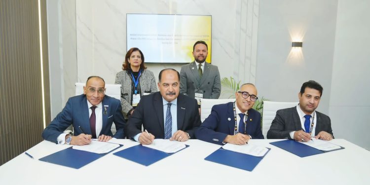 توقيع عقد تنفيذ الدراسات الهندسية (FEED) والخاص بتطوير المرحلة الثانية عشرة لتنميه حقول غاز غرب الدلتا بالمياه العميقة (WDDM)