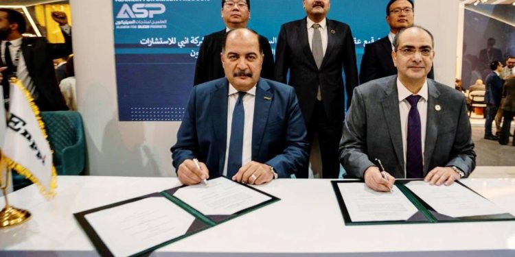 إنــبى توقع عقد إدارة المشروعات «PMC» لمشروع إنتاج السيليكون المعدني ومشتقاته