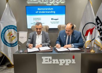 شراكة استراتيجية بين إنــبى والسويدي إليكتريك لبحث فرص التعاون في مشروعات البنية التحتية