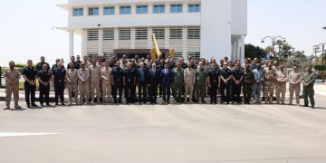 الفريق أسامة ربيع يستقبل وفد معهد دراسات الحرب الجوية