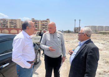 مسئولو “الإسكان” في زيارة تفقدية لمحافظة بورسعيد لبحث دعم مشروعات الإسكان بالمحافظة